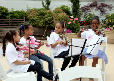 Scarsdale Strings District Orchestra, violin playing, violin class, orchestra
